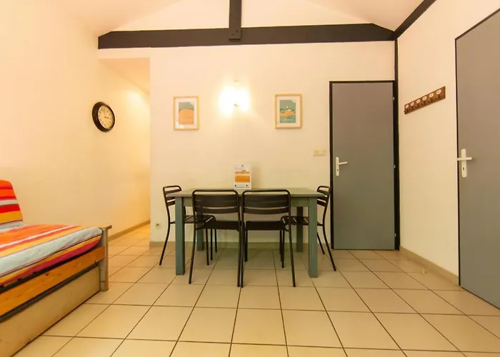 Maisonnette St Brice 44 For 5 Persons